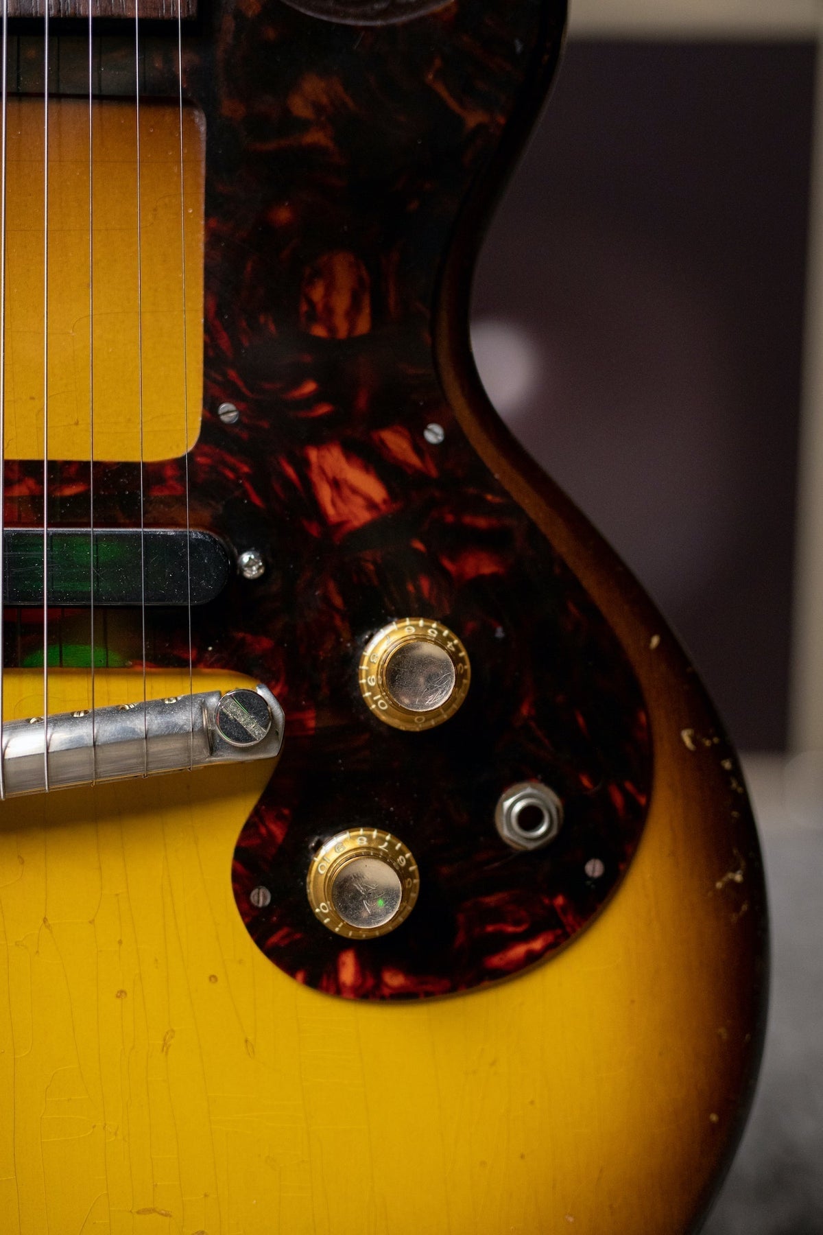 1961 Epiphone Olympic Electric Guitar - Sunburst