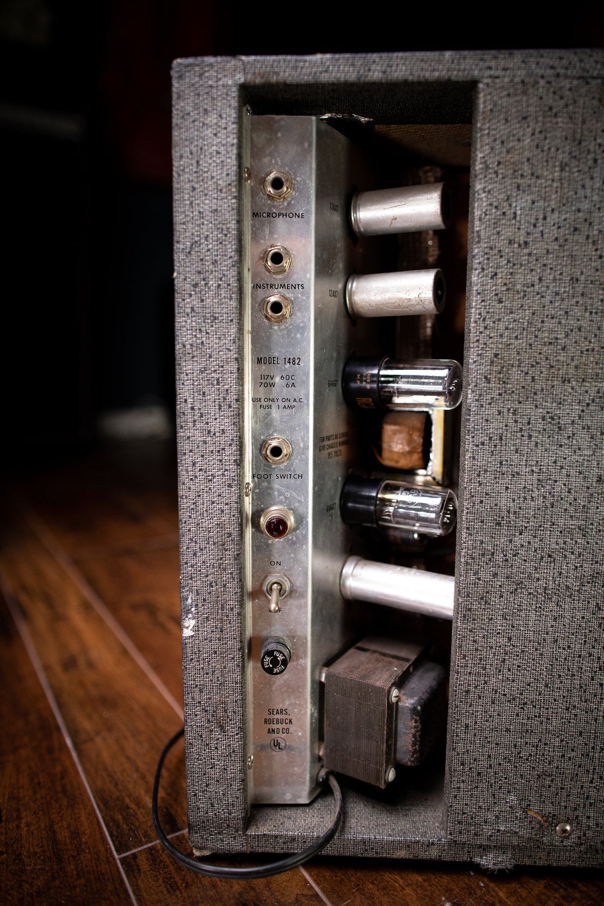 1966 Silvertone Model 1482 Combo Amp