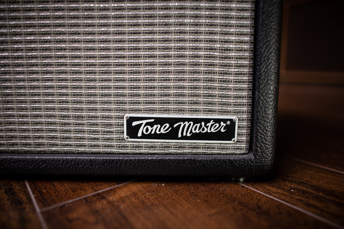 Fender Deluxe Reverb Tone Master 100 Watt 1x12” Combo Amp