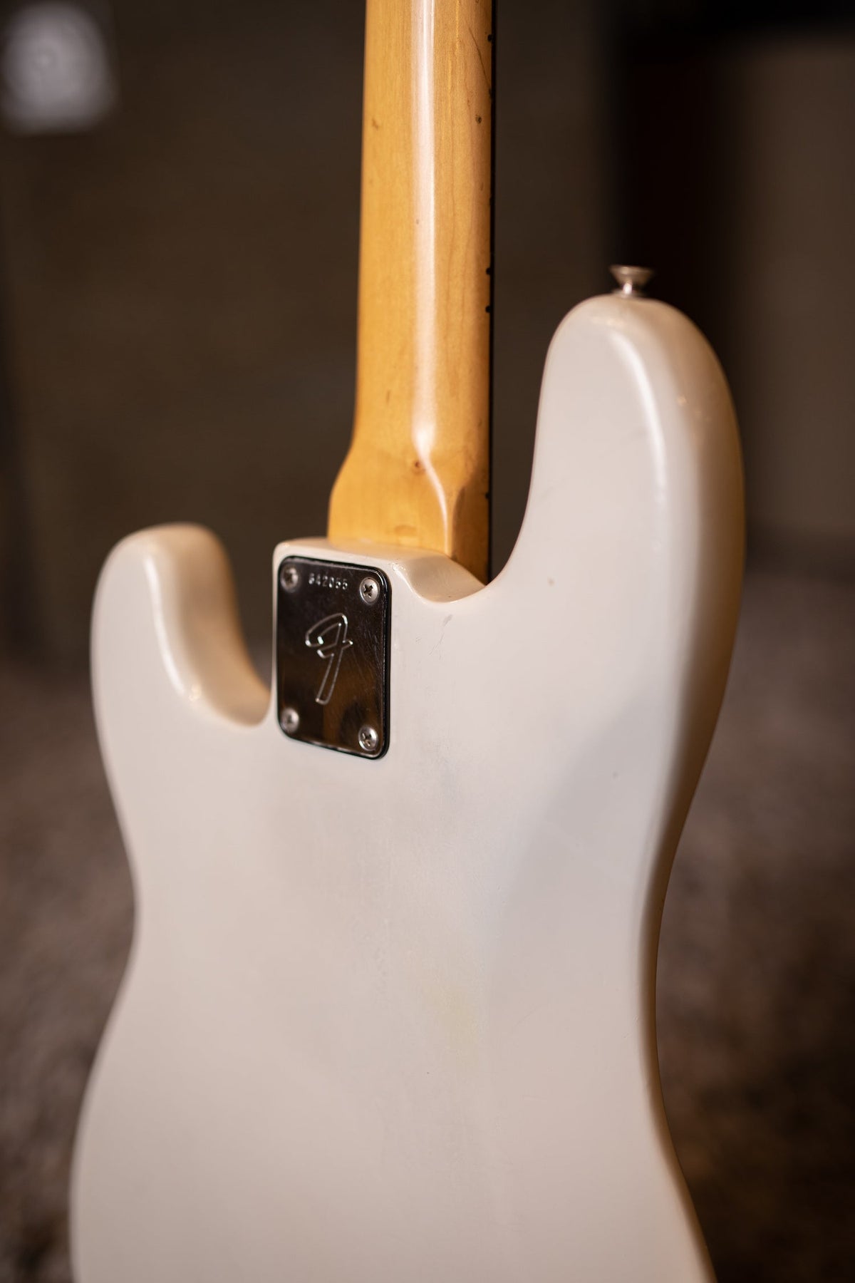 1975 Fender Precision Bass - Olympic White