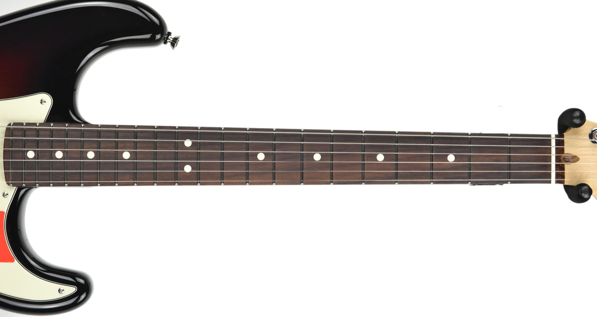 Fender American Professional Stratocaster 3 Tone Sunburst US19017792