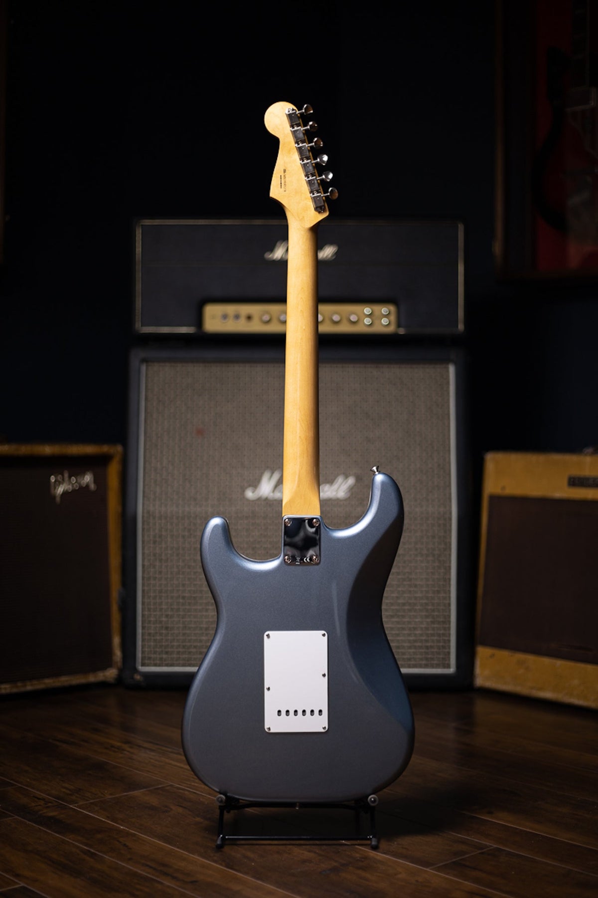 Fender Vintera '60's Stratocaster Electric Guitar - Ice Blue Metallic