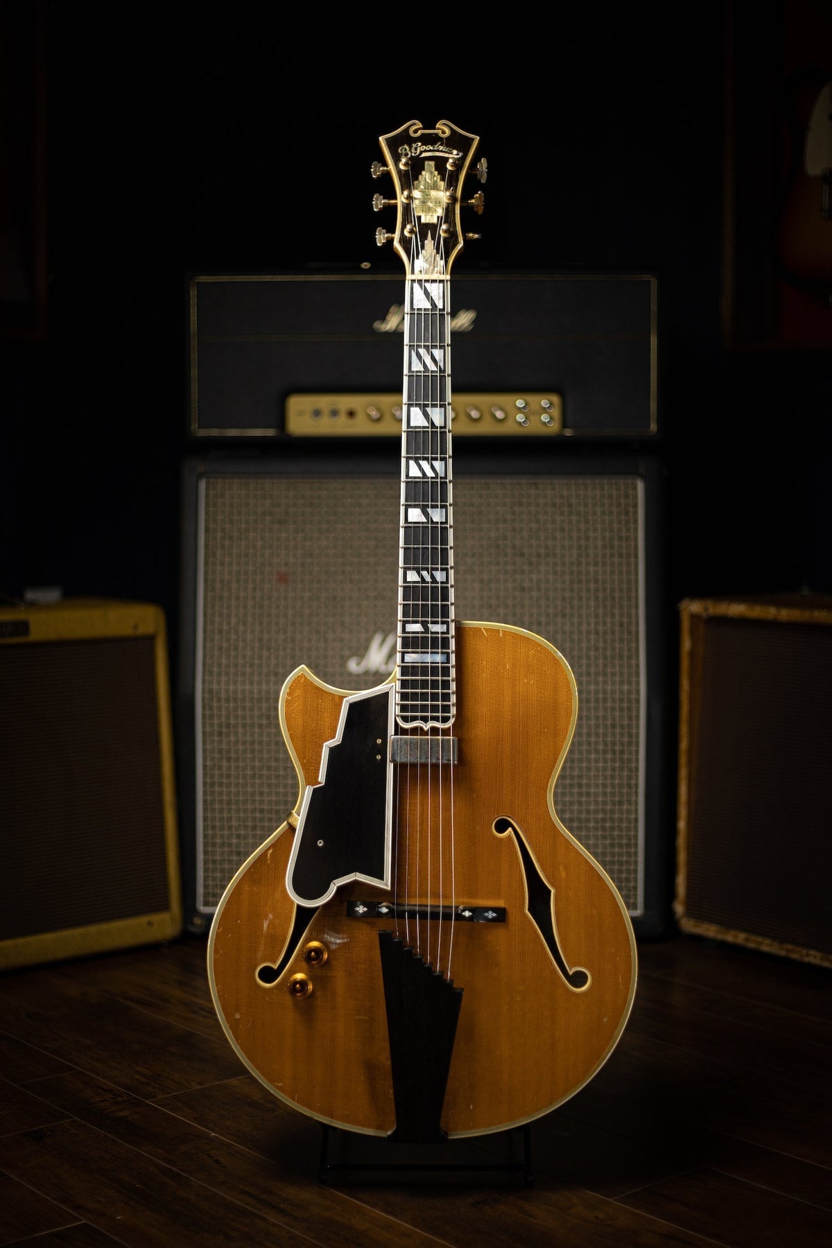 2000 Goodman DA17 Archtop/New Yorker Left Handed Electric Guitar