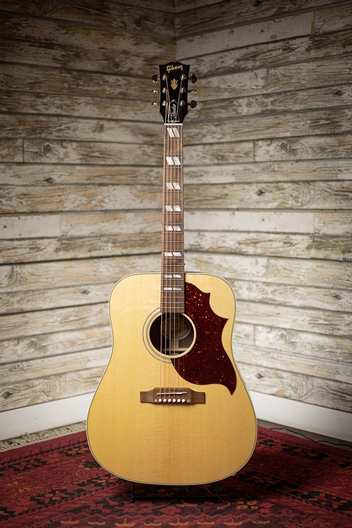 Gibson Hummingbird Studio Walnut Acoustic-Electric Guitar - Antique Natural