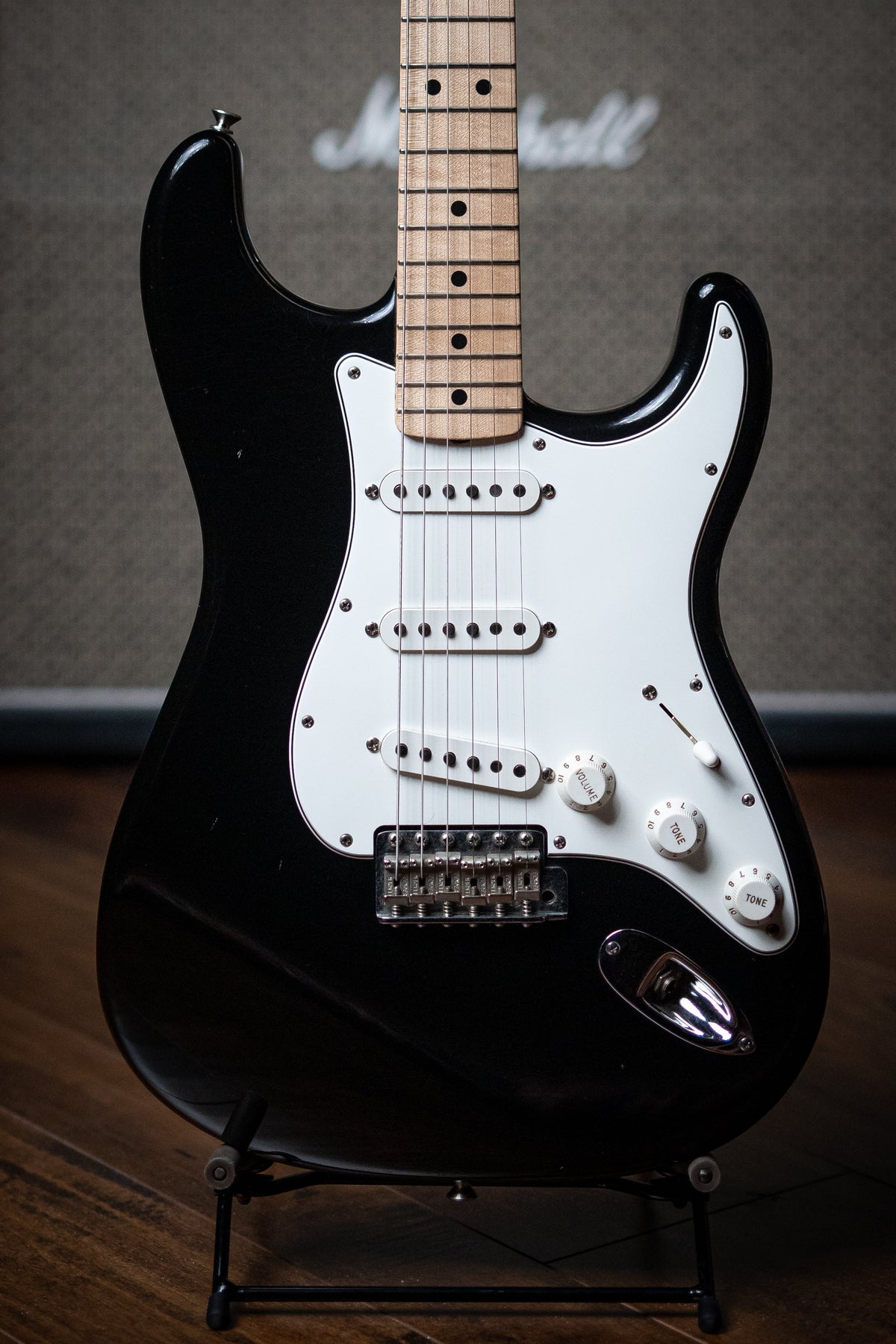Used Fender Custom Shop 1969 Stratocaster Maple Cap Electric Guitar - Black
