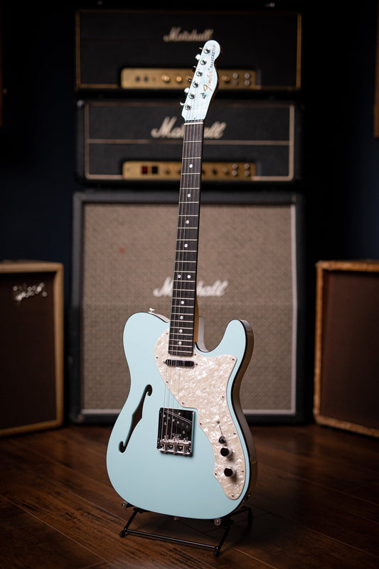 Fender Thinline Telecaster Limited Edition Electric Guitar - 2-Tone Daphne Blue