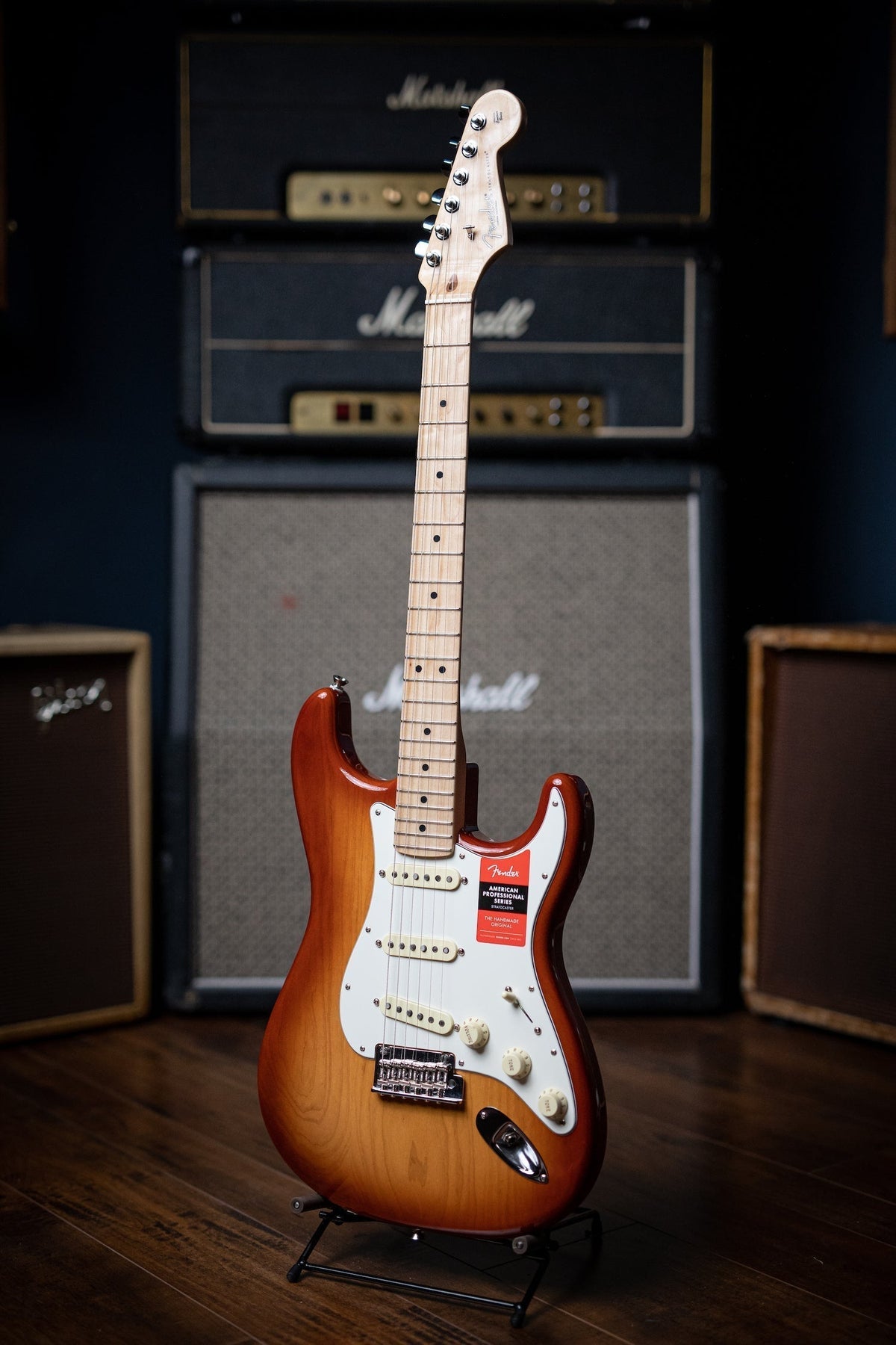 Fender American Professional Stratocaster Electric Guitar - Sienna Sunburst