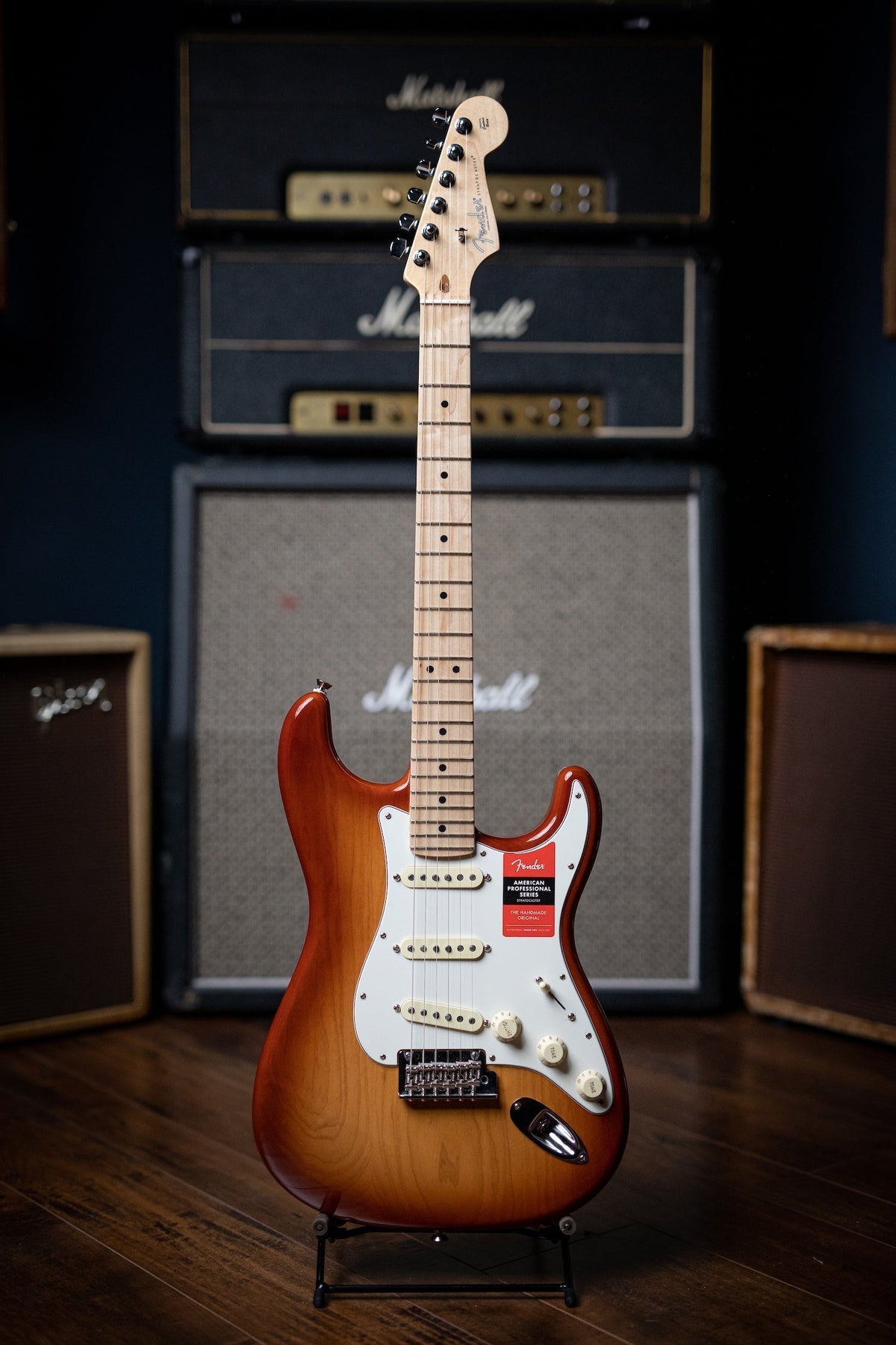 Fender American Professional Stratocaster Electric Guitar - Sienna Sunburst