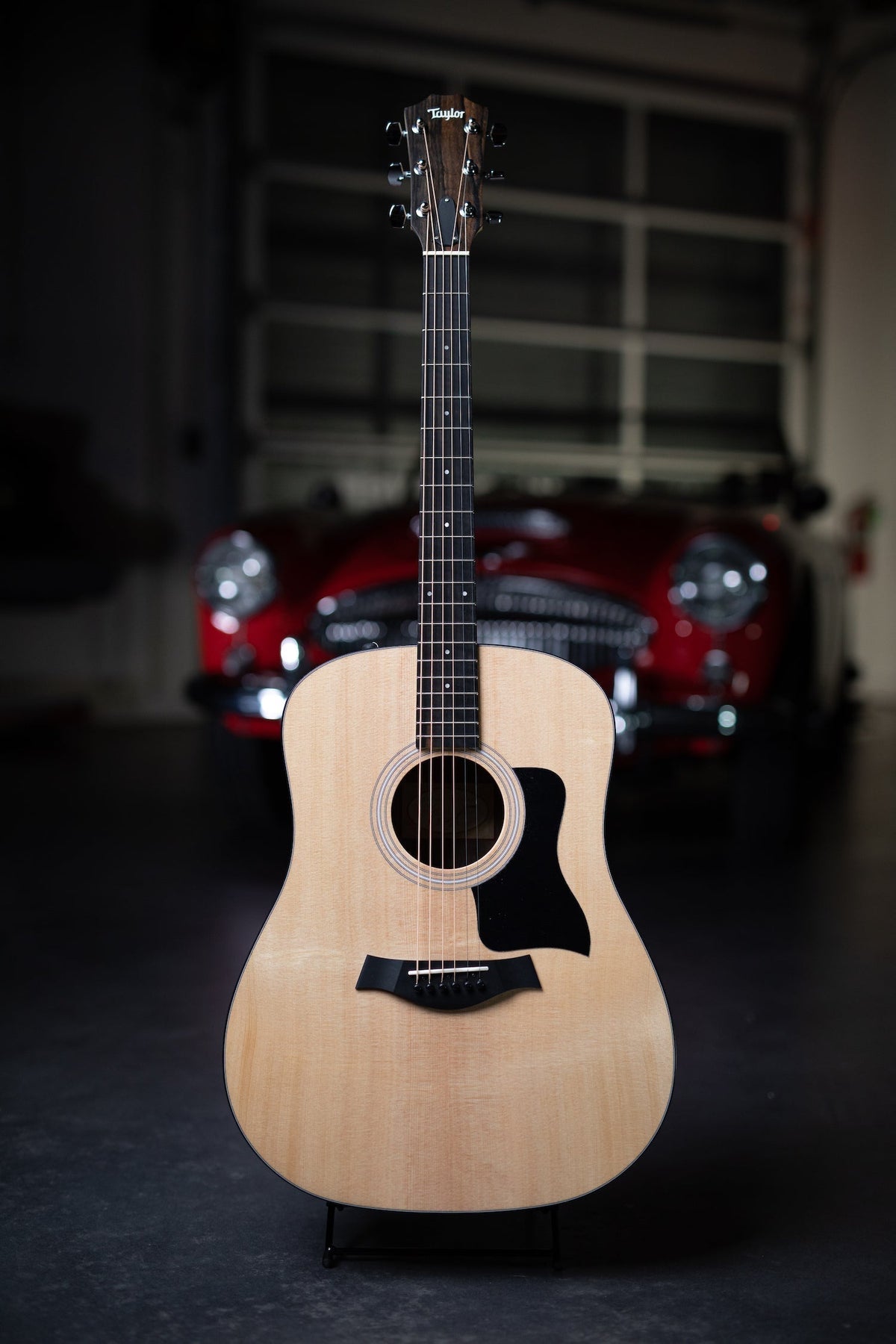 Taylor 110e Sitka Walnut Acoustic-Electric Guitar - Natural