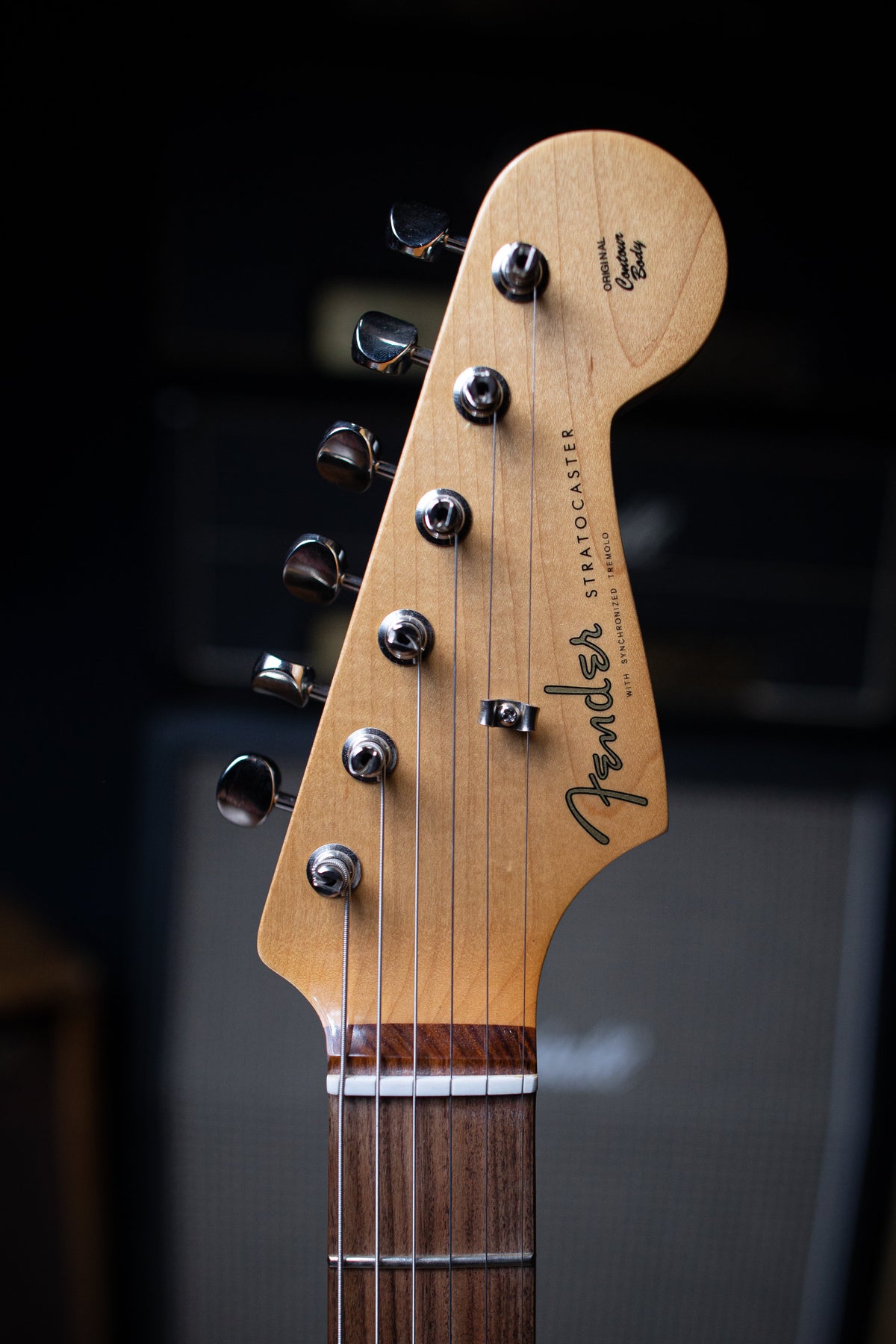 Fender Classic Player '60s Stratocaster Electric Guitar - 3 Color Sunburst