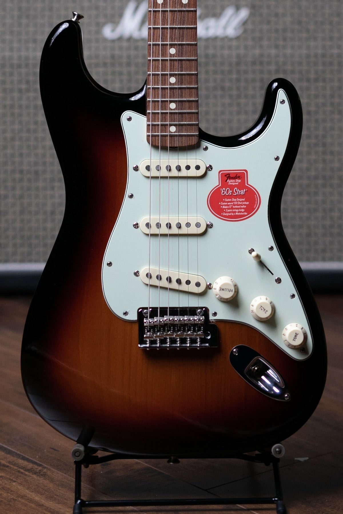 Fender Classic Player '60s Stratocaster Electric Guitar - 3 Color Sunburst