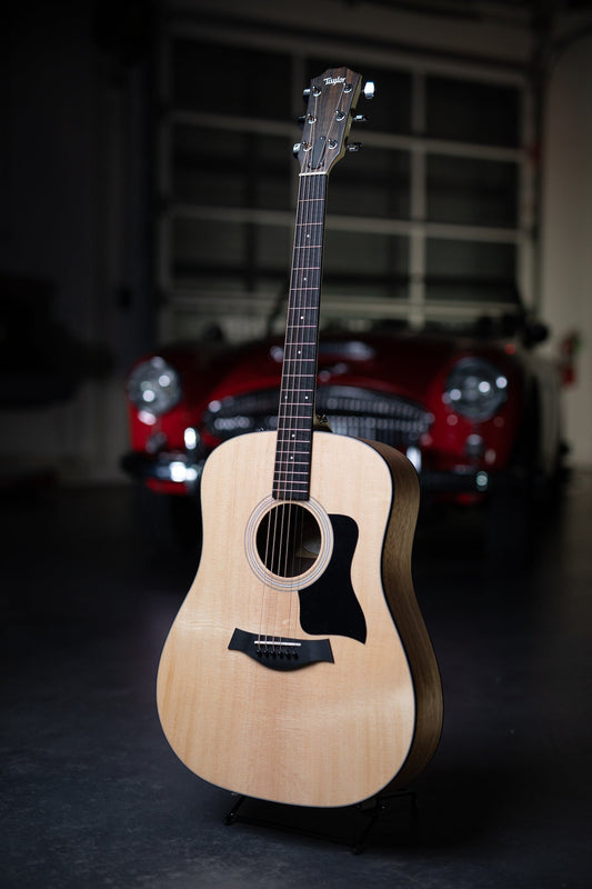 Taylor 110e Sitka Walnut Acoustic-Electric Guitar - Natural