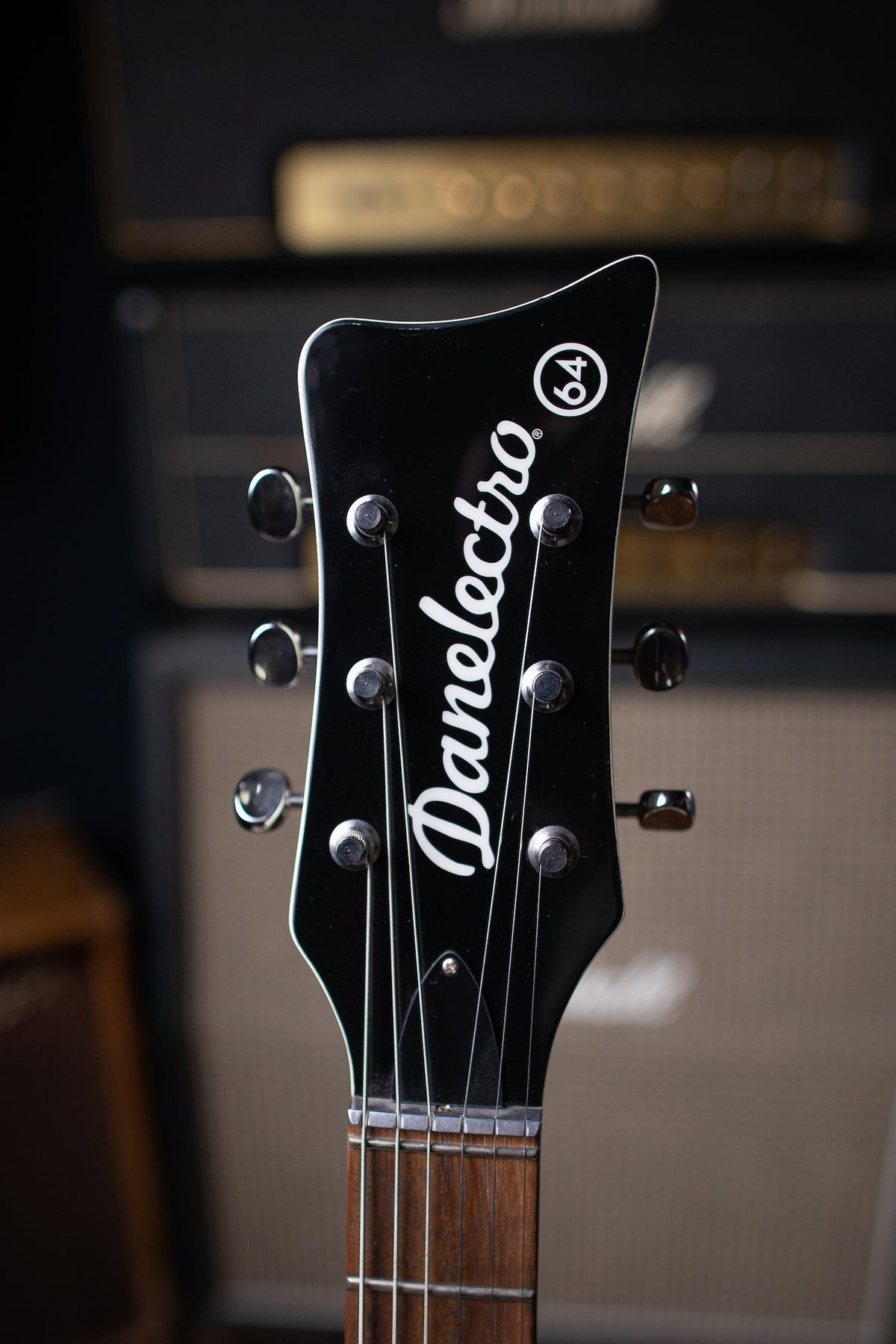 Danelectro '64 Electric Guitar - Cream