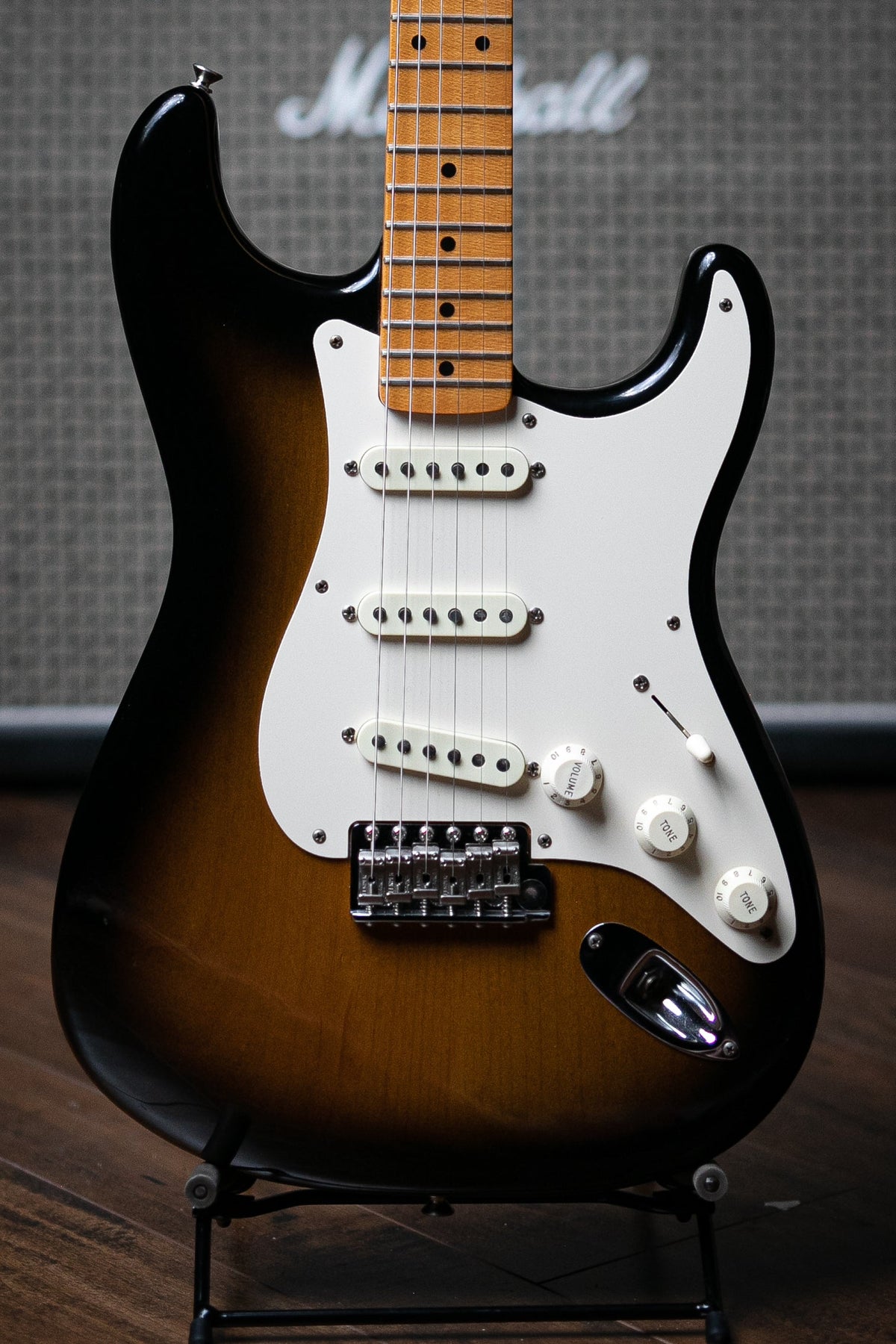 2005 Fender Stratocaster Eric Johnson Artist Series Electric Guitar - Vintage Burst