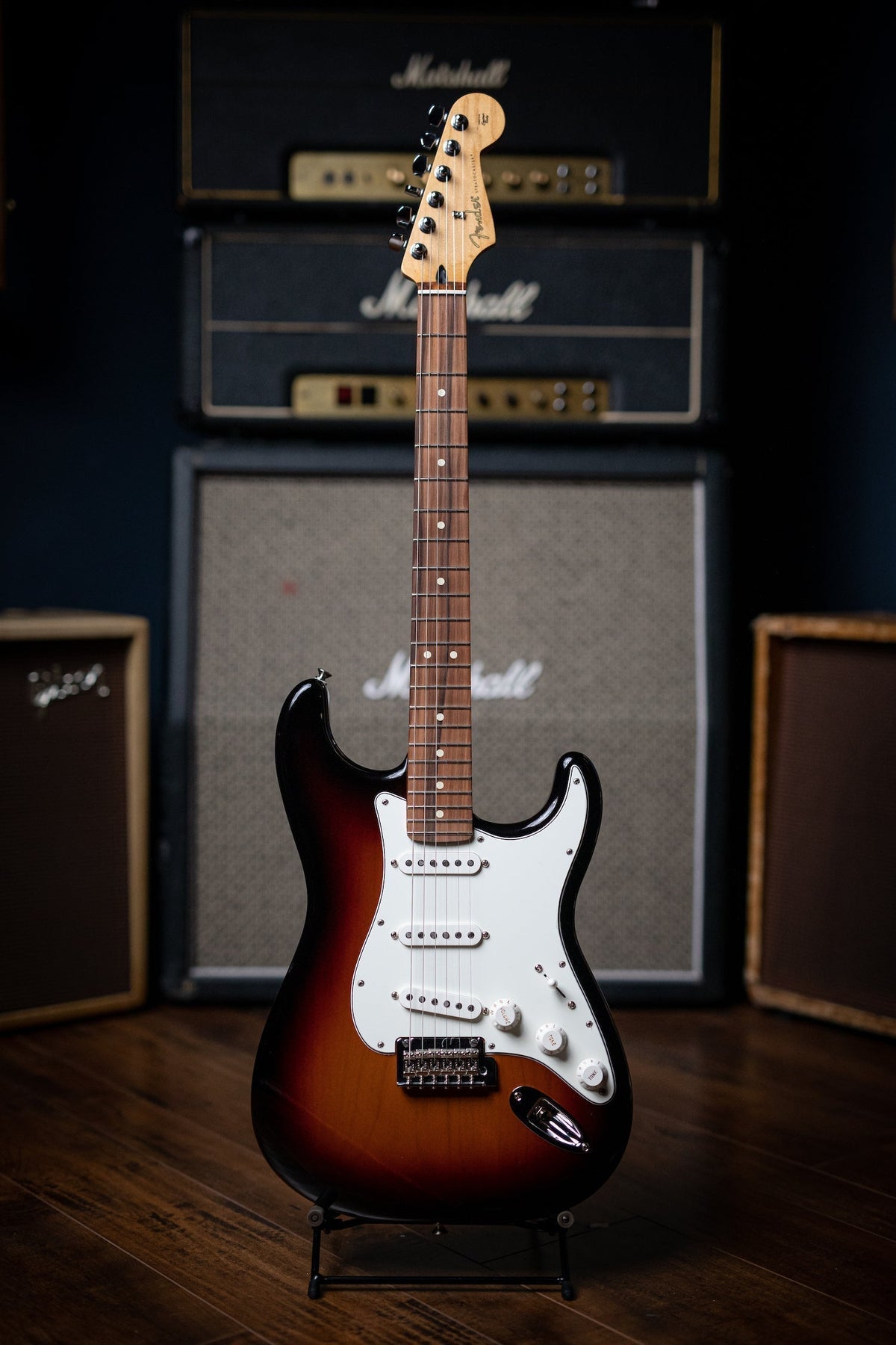 Fender Player Series Stratocaster Electric Guitar - 3 Color Sunburst