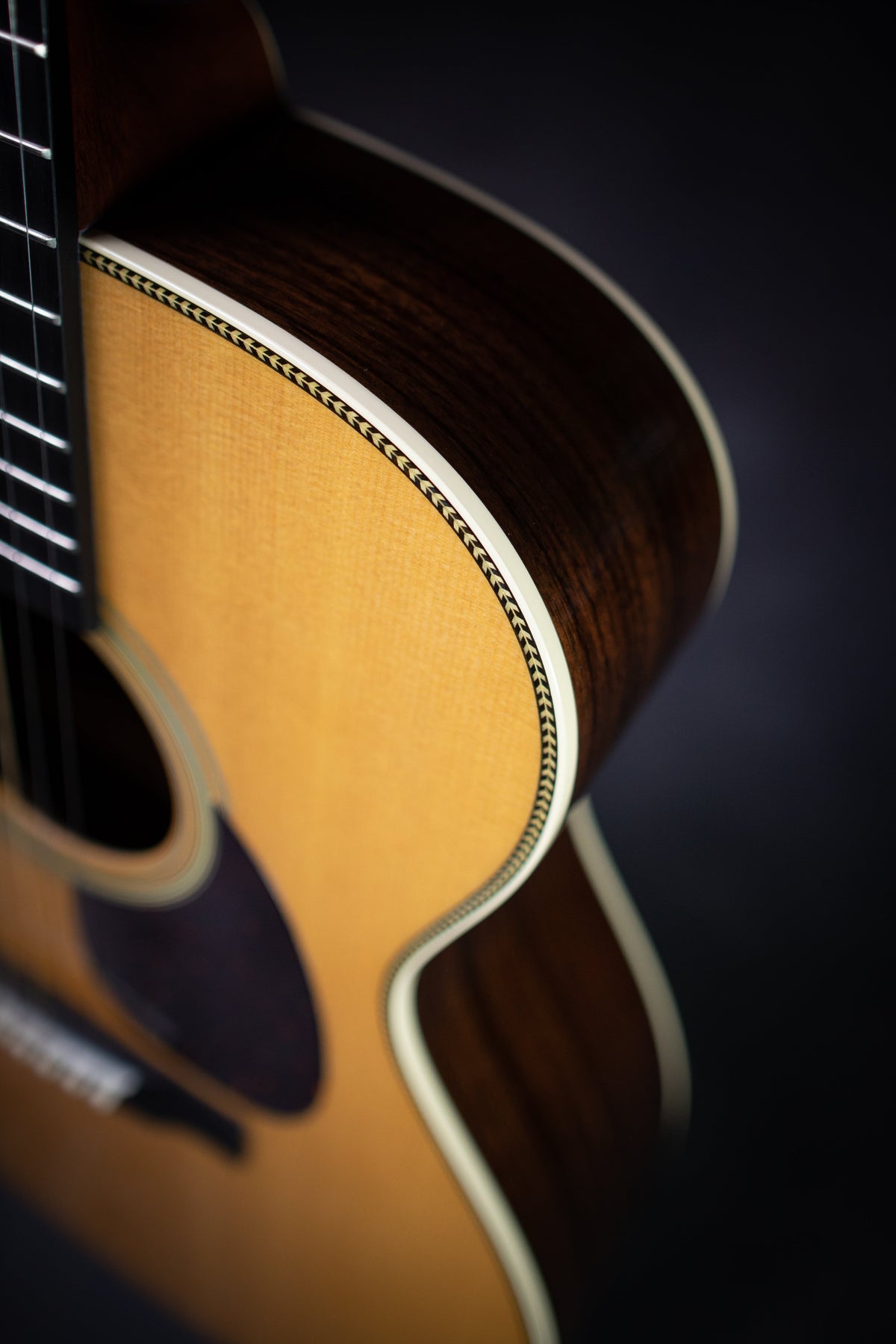 Martin OM-28 Acoustic Guitar - Natural
