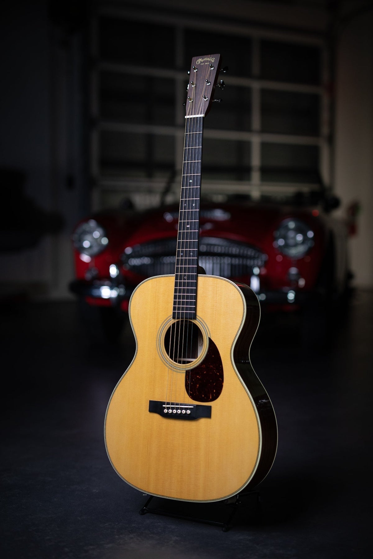 Martin OM-28 Acoustic Guitar - Natural