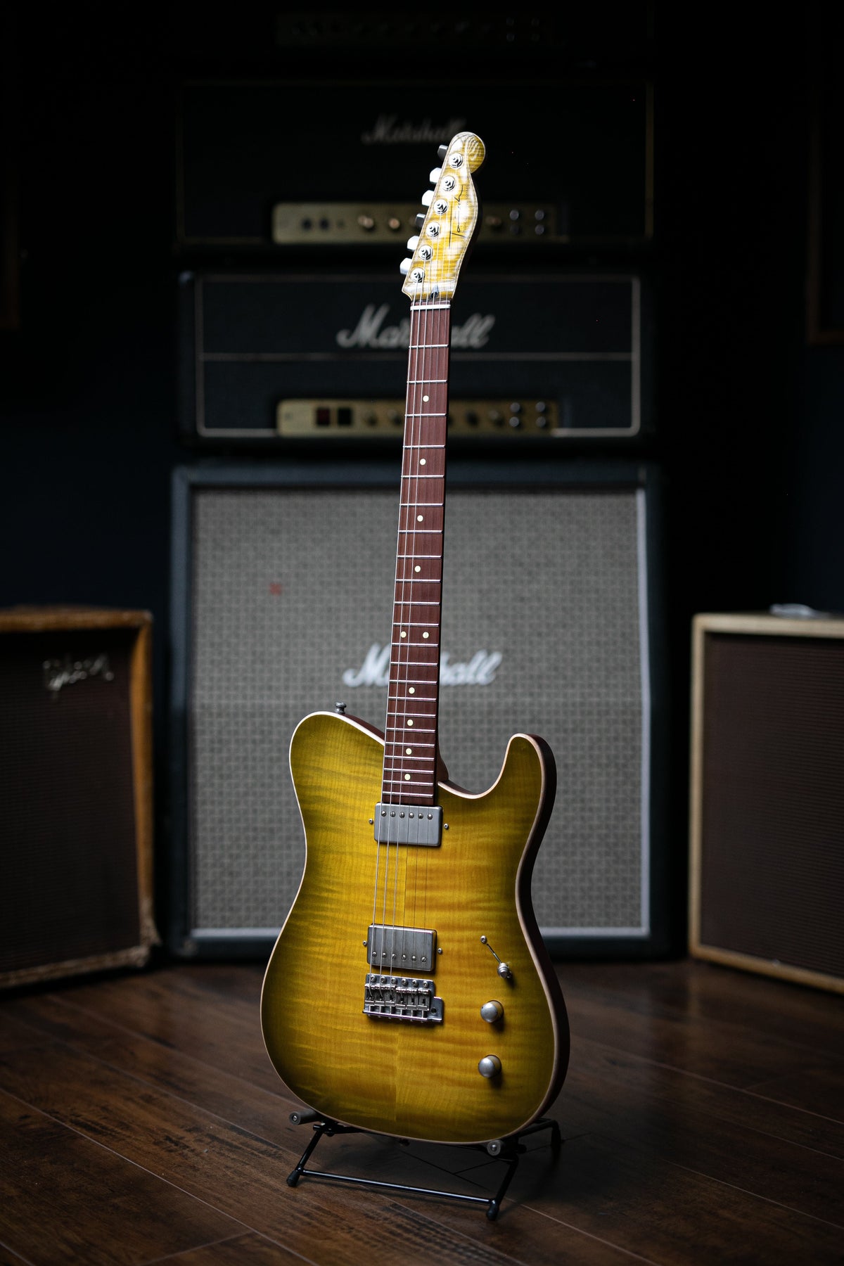 Tausch 665 Deluxe Electric Guitar