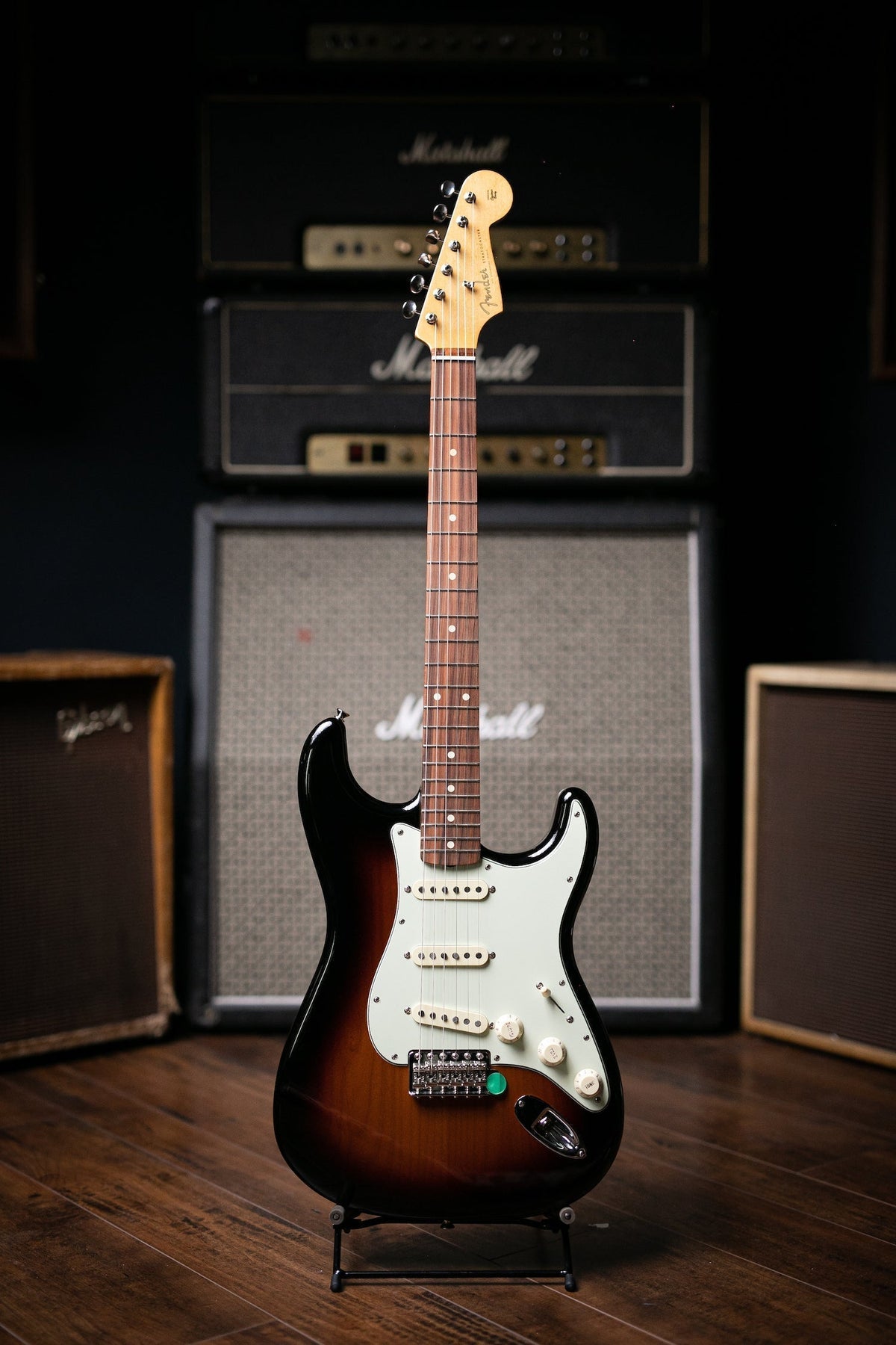 Fender Vintera '60s Stratocaster Electric Guitar - 3-Tone Sunburst