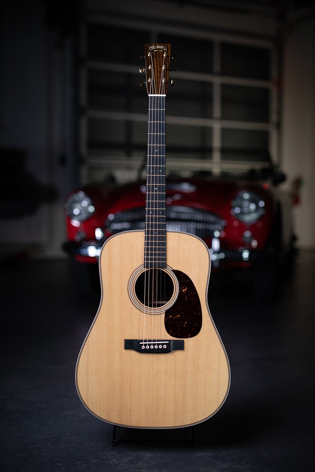 Martin D-28 Modern Deluxe Acoustic Guitar - Natural