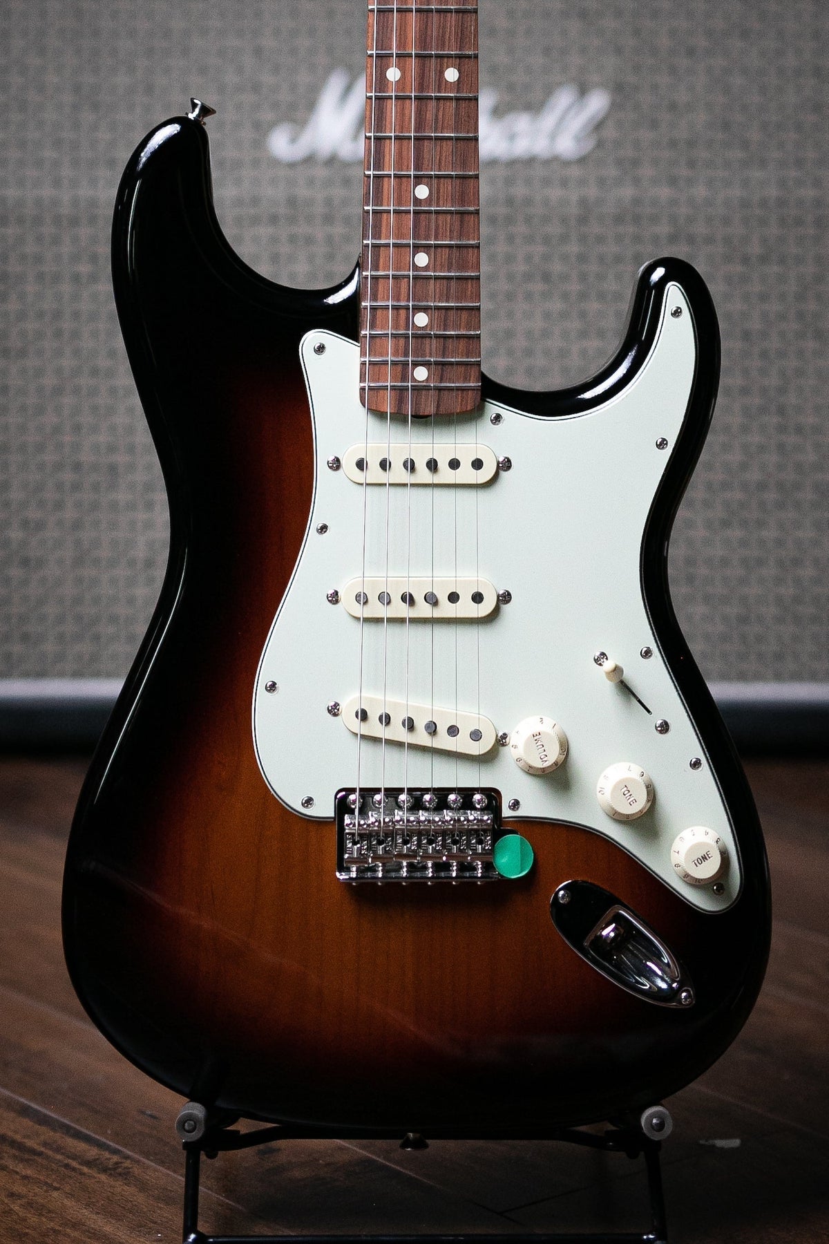 Fender Vintera '60s Stratocaster Electric Guitar - 3-Tone Sunburst