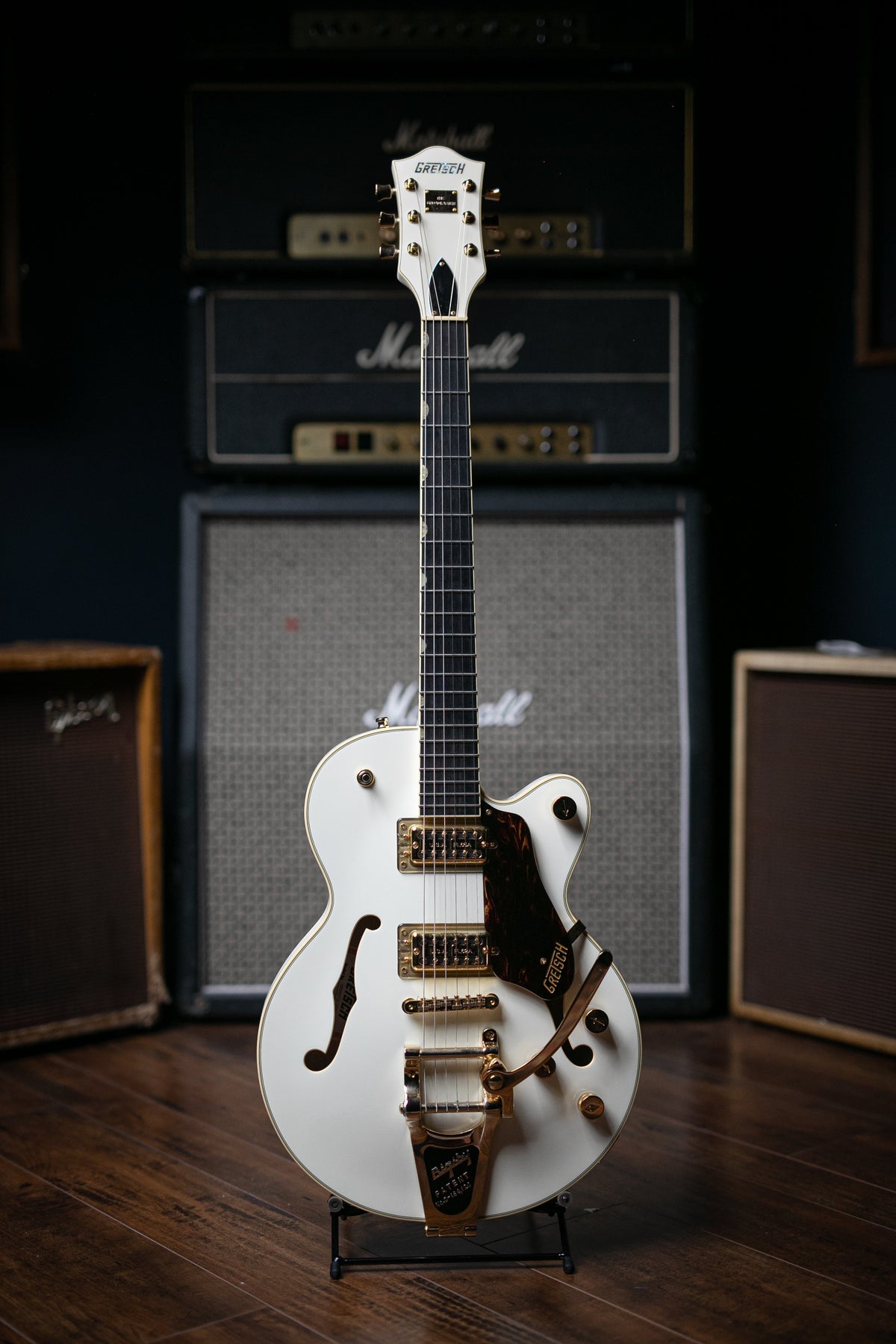 Gretsch G6659TG Players Edition Broadkaster Jr. Electric Guitar - Vintage White