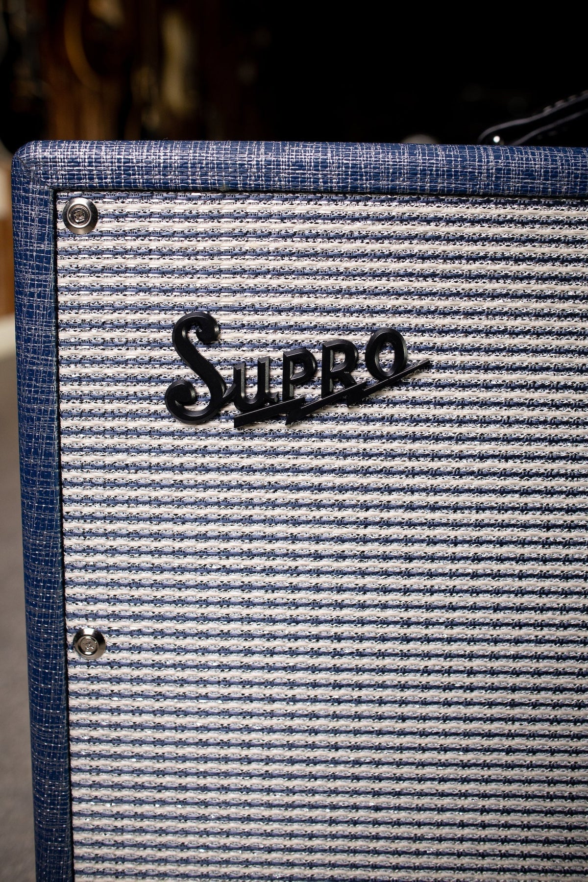 Supro 1650RT Royal Reverb 60/35-watt 2x10" Combo Amp