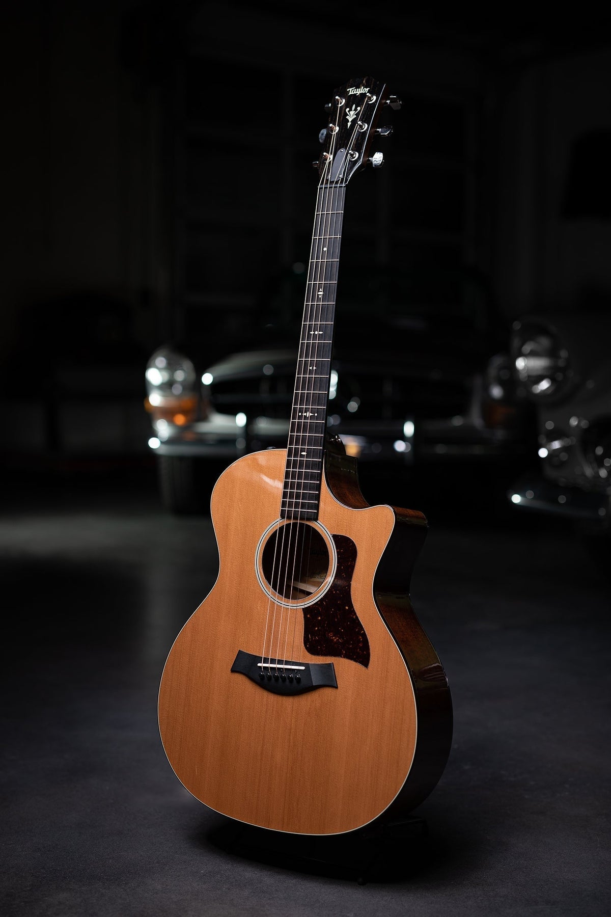 Taylor 514ce Mahogany Back and Sides with V-class Bracing Acoustic-Electric Guitar - Natural