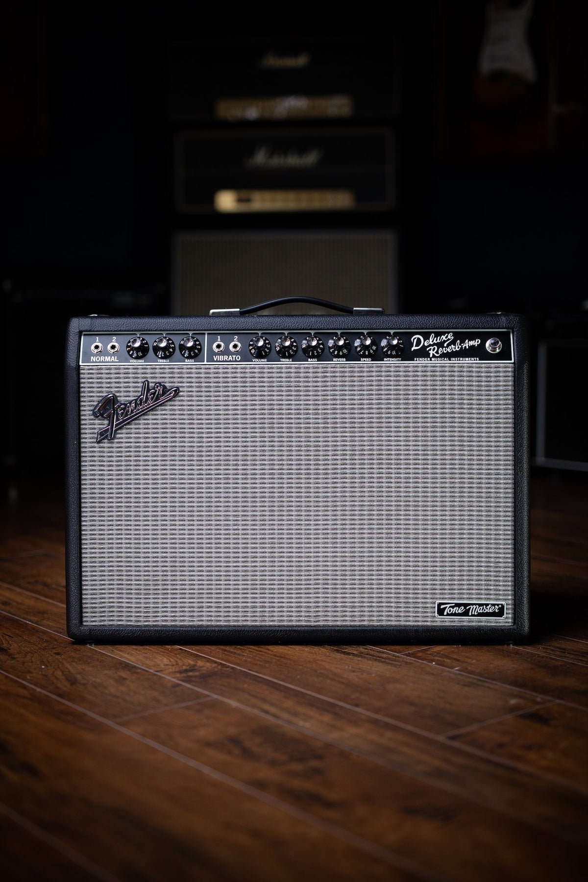 Fender Deluxe Reverb Tone Master 100 Watt 1x12” Combo Amp