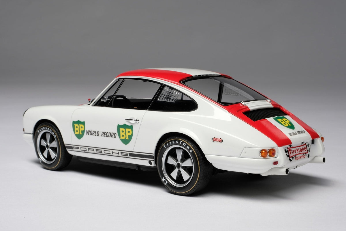 Amalgam Collection - 1967 Porsche 911R 1:18 Scale