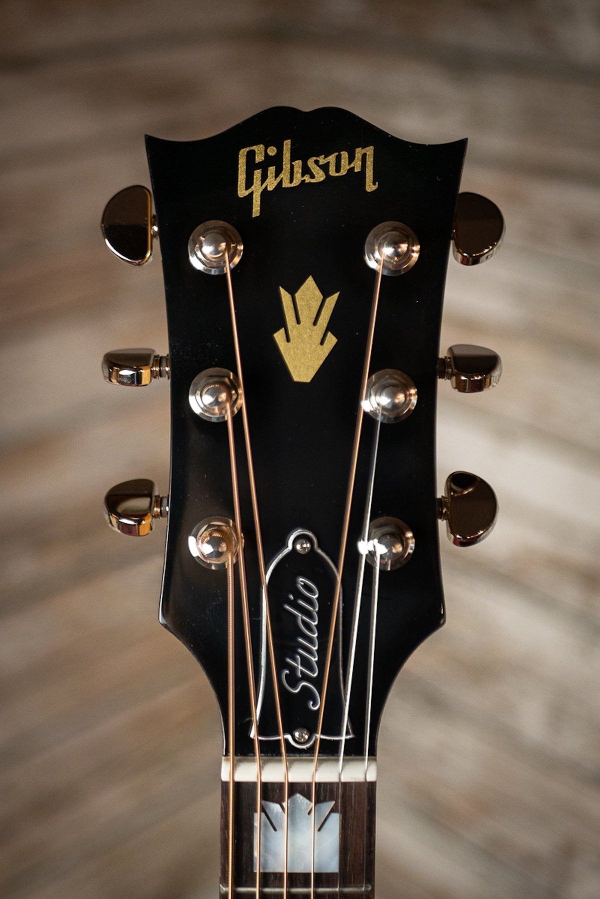 Gibson SJ-200 Studio Rosewood Acoustic-Electric Guitar - Rosewood Burst