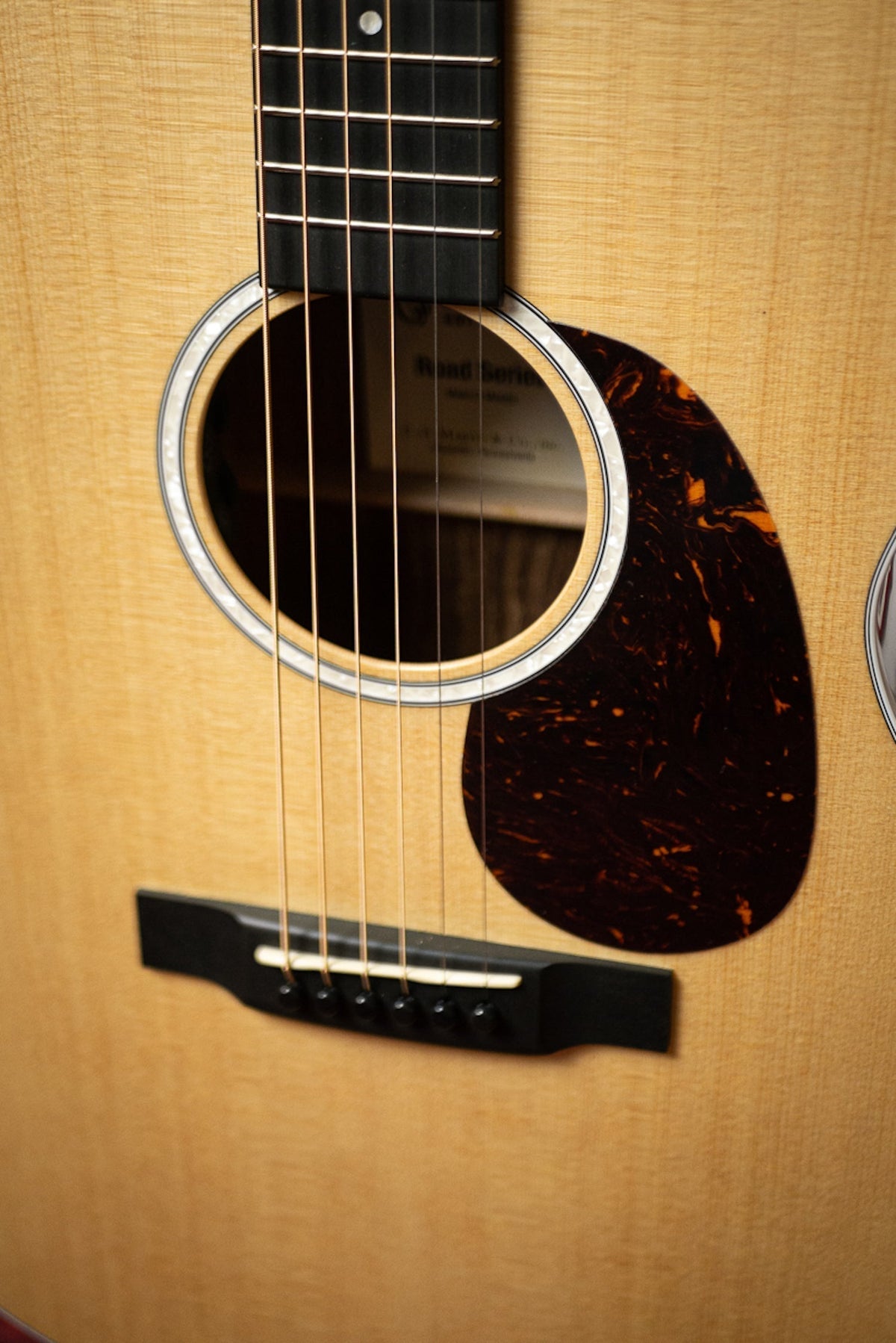 Martin 000-13E Road Series Acoustic-Electric Guitar - Natural