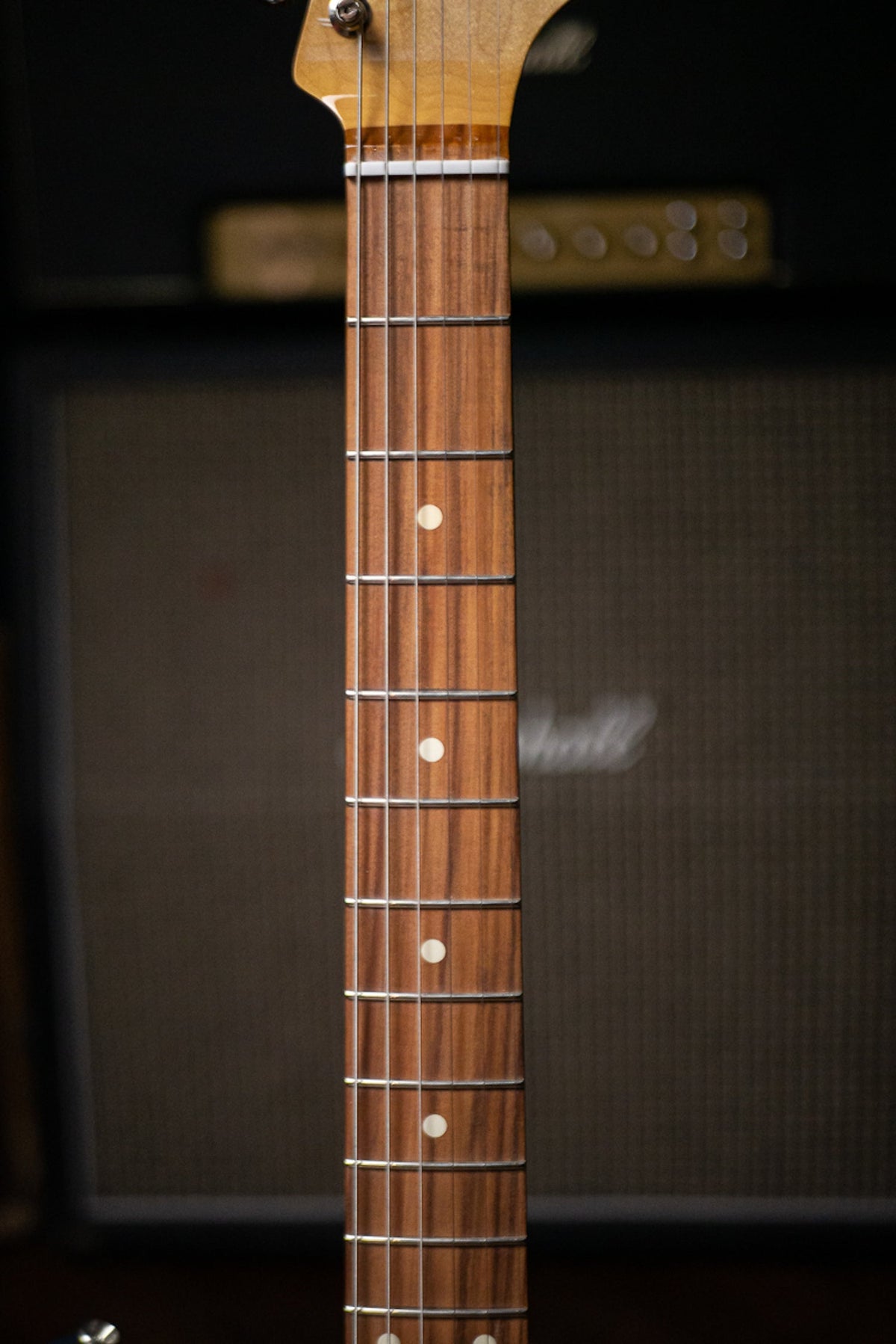 Fender Vintera '60's Stratocaster Electric Guitar - Ice Blue Metallic